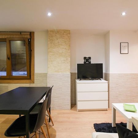 Stylous Apartment At The Center Сантандер Экстерьер фото