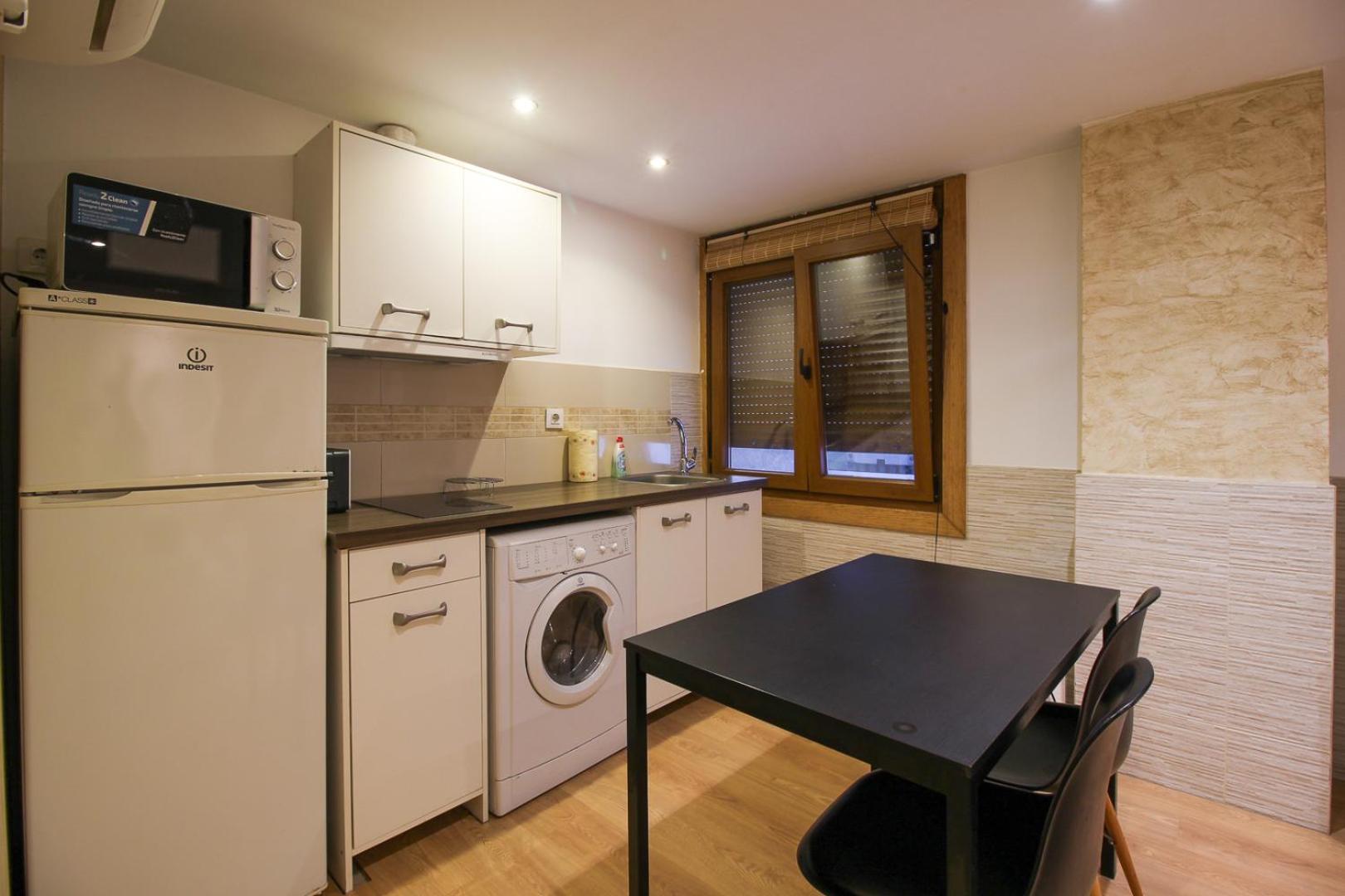 Stylous Apartment At The Center Сантандер Экстерьер фото